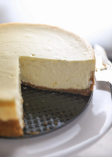 Load image into Gallery viewer, New York Style Cheesecake
